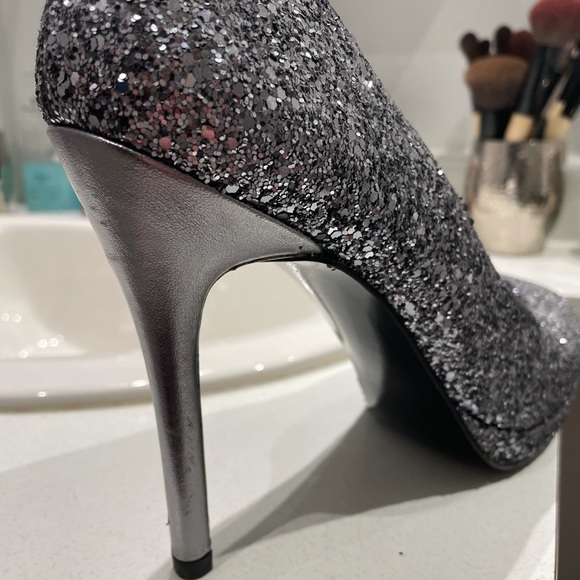Stuart Weitzman Glitterswoon pumps - Picture 8 of 10